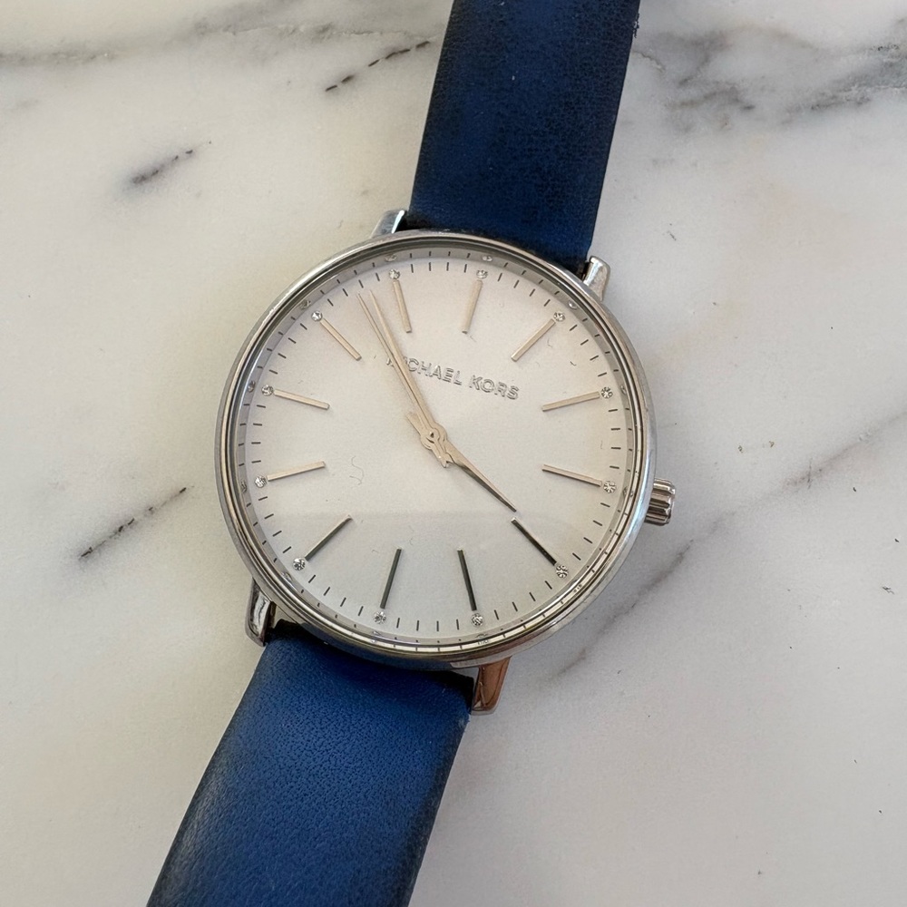 Michael Kors Pyper Women MK-2845 Dress Blue Leather Quartz 38mm Watch 7 1/4"